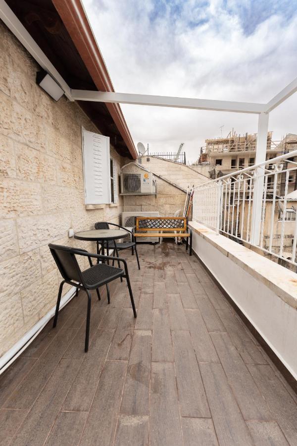 Aristo Machne Yehuda Boutique Apartments Jerusalem Exterior photo